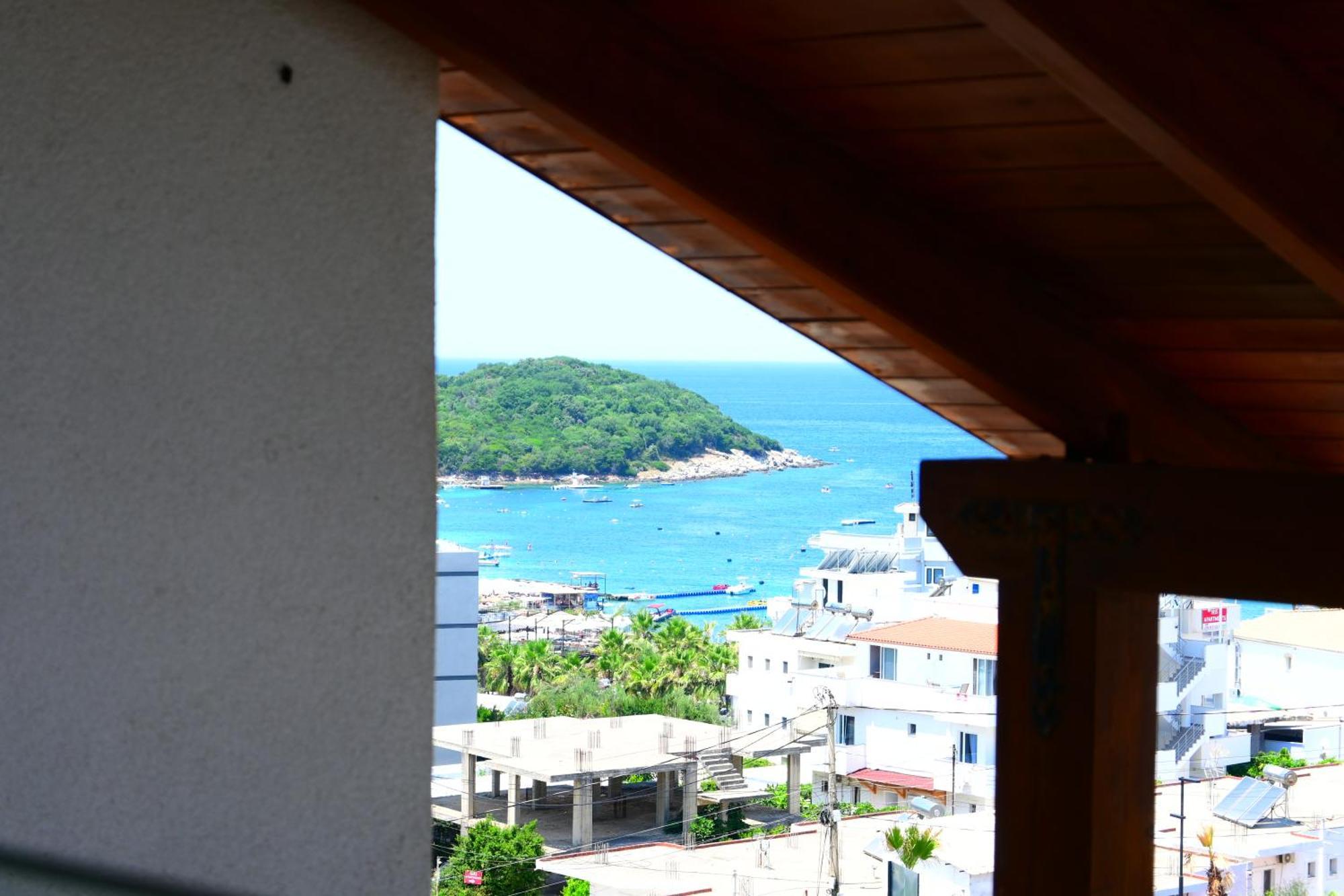 Marku Hotel 4*