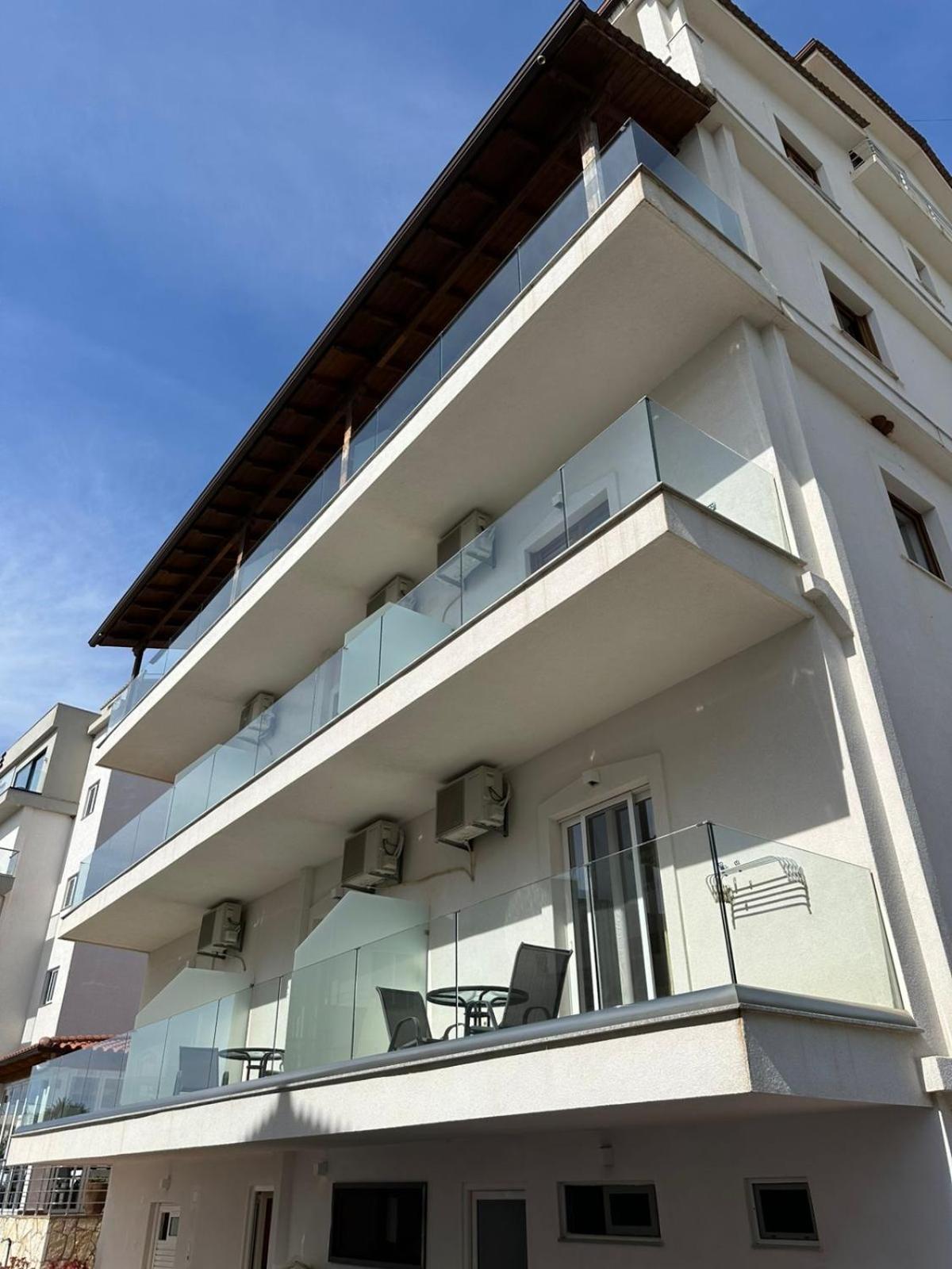Marku Hotel Ksamil