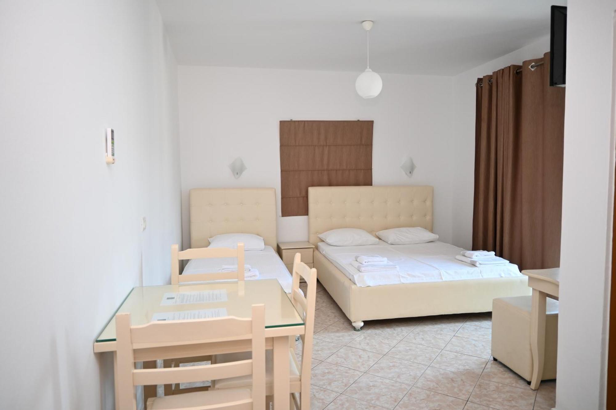 Marku Hotel Ksamil