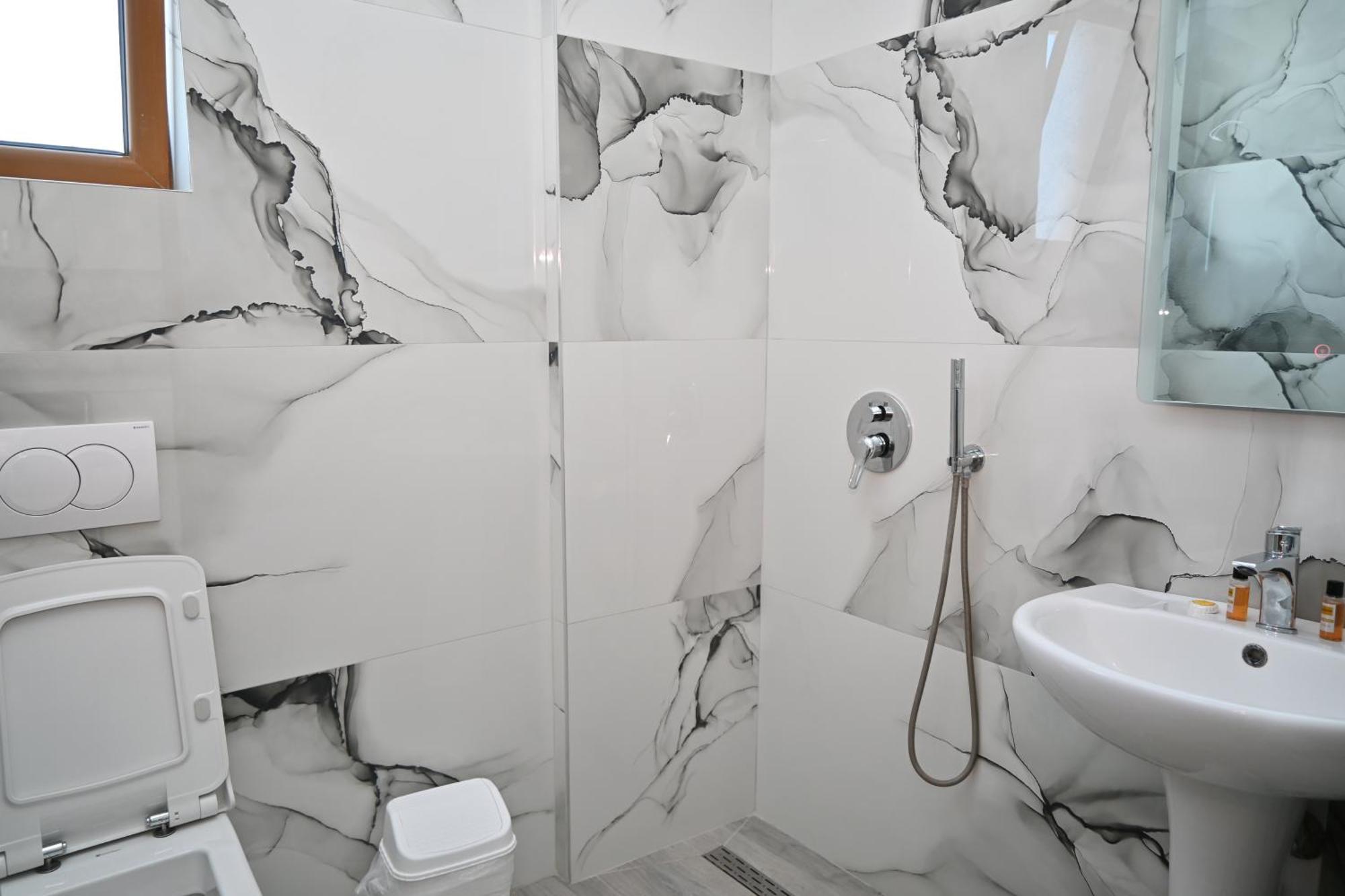 Marku Hotel 4*